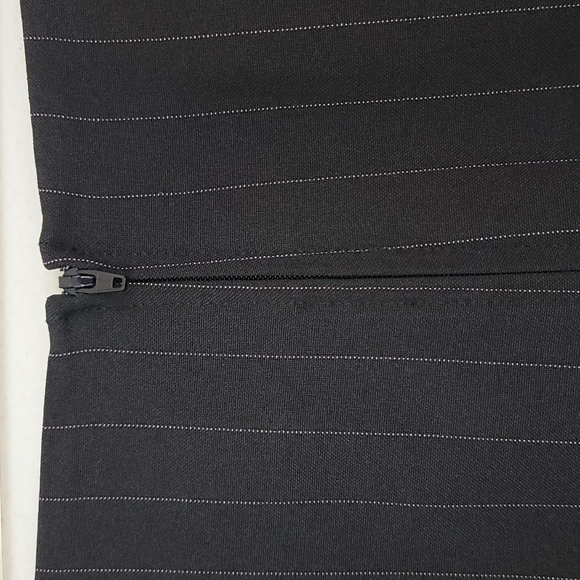 Suits Us Black W/ Purple Pinstripes Pantsuit 10 - Picture 6 of 10